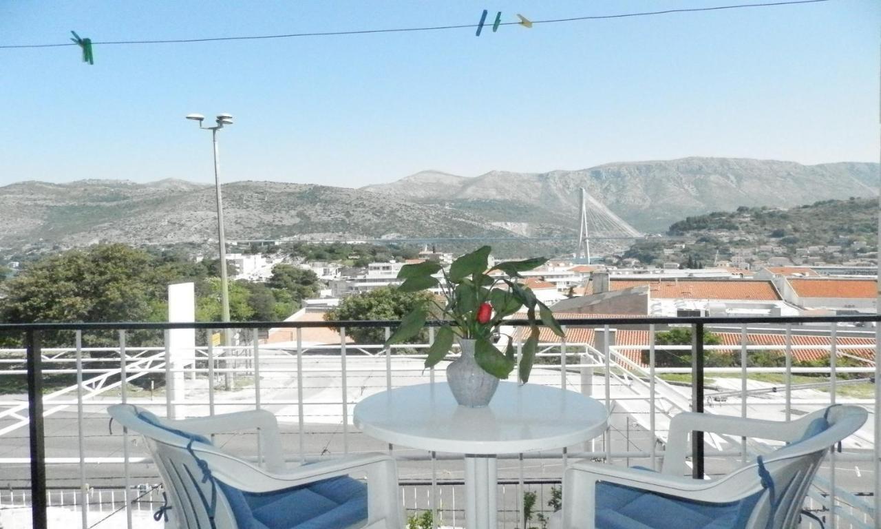 Bridge View Casa de hóspedes